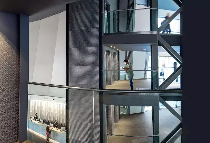 בית מלון כפרי Bah Barcelona Airport