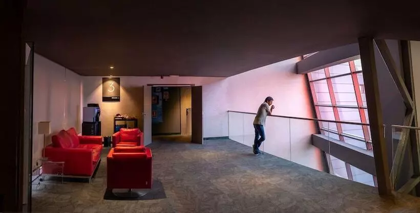 בית מלון כפרי Bah Barcelona Airport