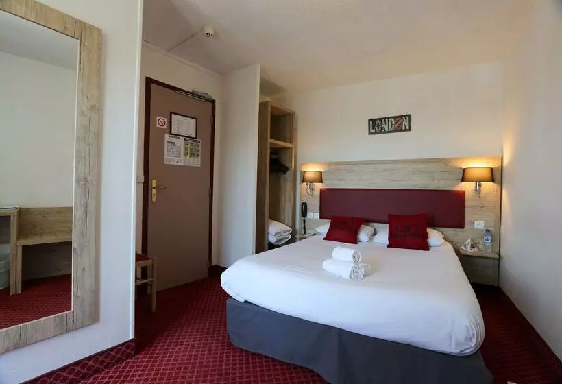 Brit Hotel Bleu Nuit