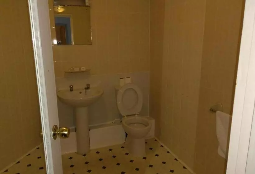 Отель The Crown