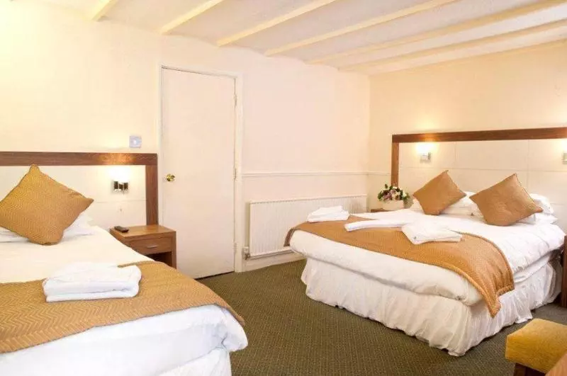 בית מלון כפרי Damson Dene