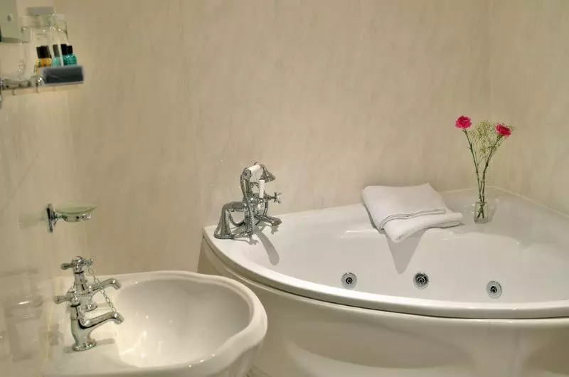 בית מלון כפרי Damson Dene