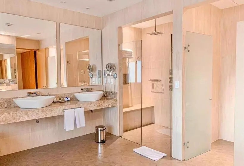 Hotel Dann Carlton Barranquilla Y Centro De Convenciones