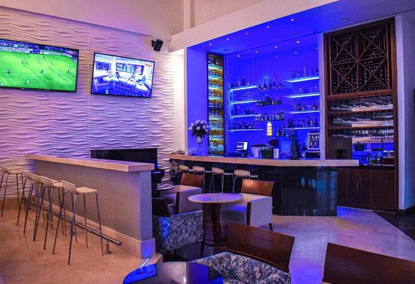 Hotel Dann Carlton Barranquilla Y Centro De Convenciones