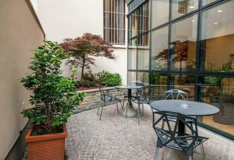 Hotelli Des Etrangers