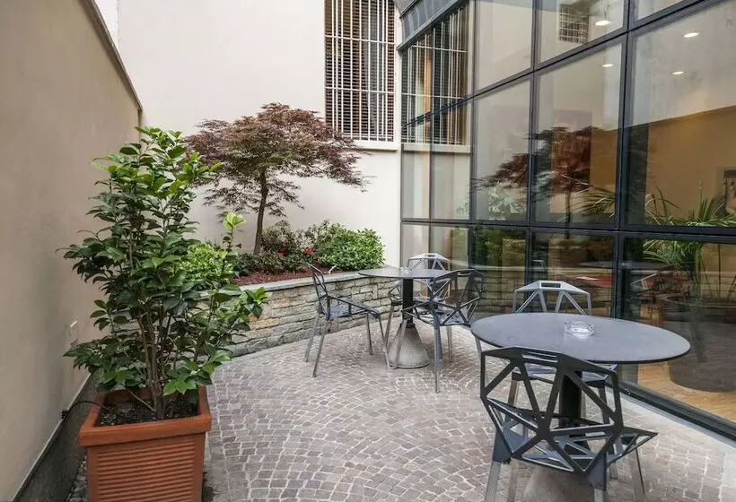 Hotelli Des Etrangers