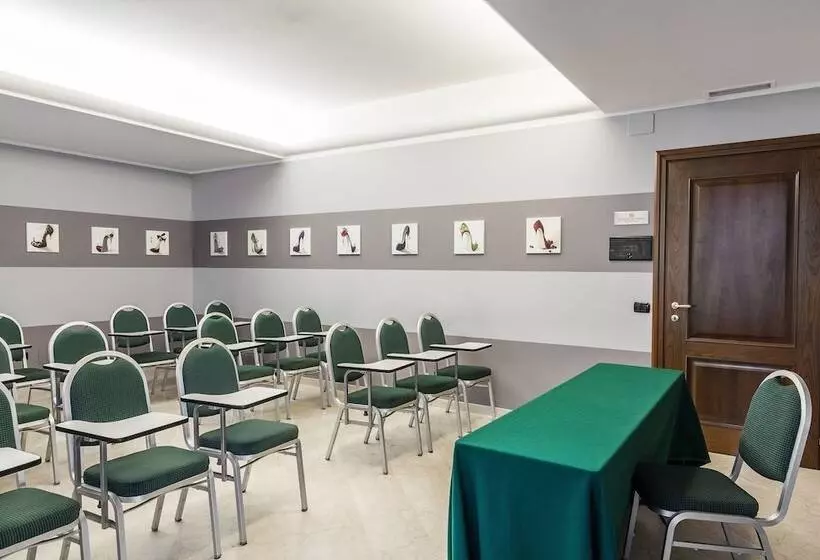 Hotelli Des Etrangers