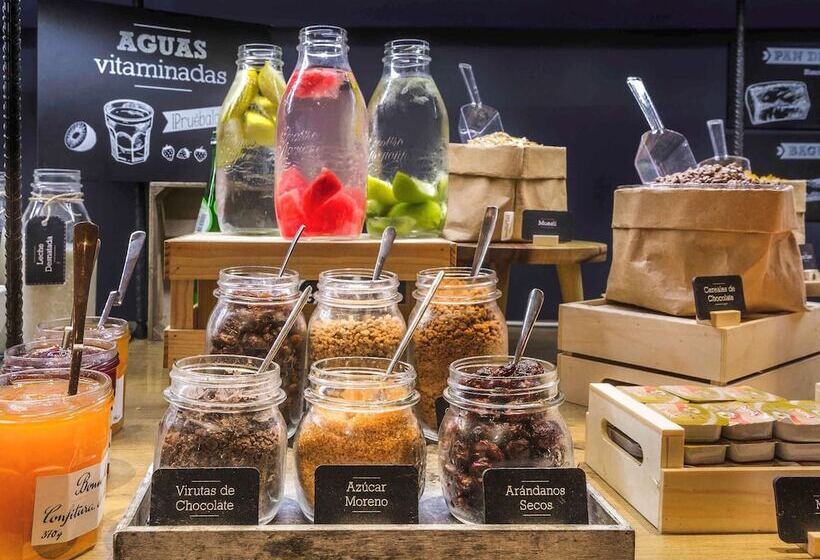 Отель Ibis Montmelo Granollers