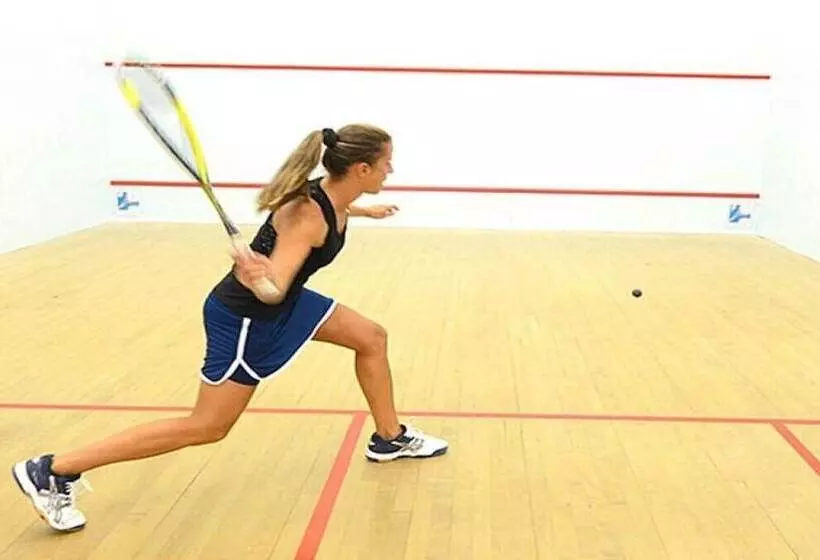 בית מלון כפרי Inn On The Prom At The Fernlea