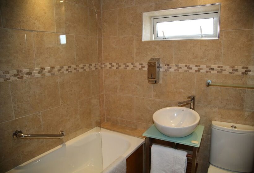 호텔 Inn On The Prom At The Fernlea