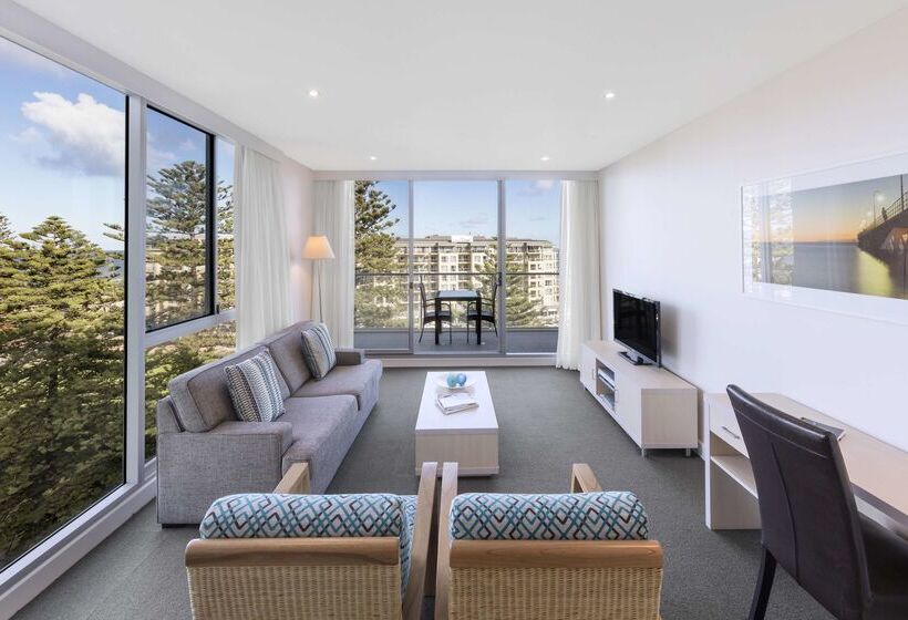 Hotel Oaks Glenelg Liberty Suites