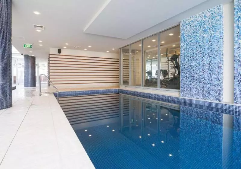 فندق Oaks Glenelg Liberty Suites