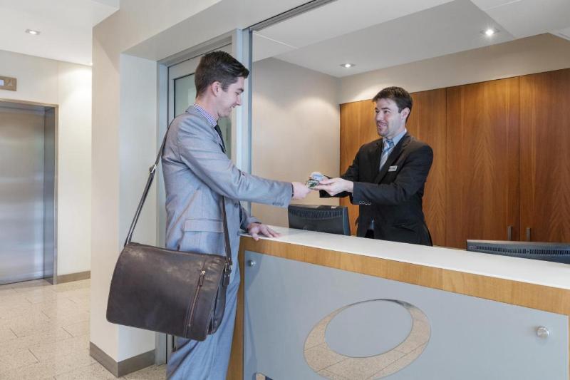 Hotel Oaks Glenelg Liberty Suites