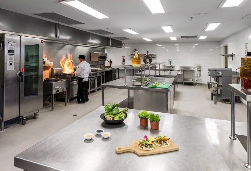 فندق Oaks Melbourne On Market