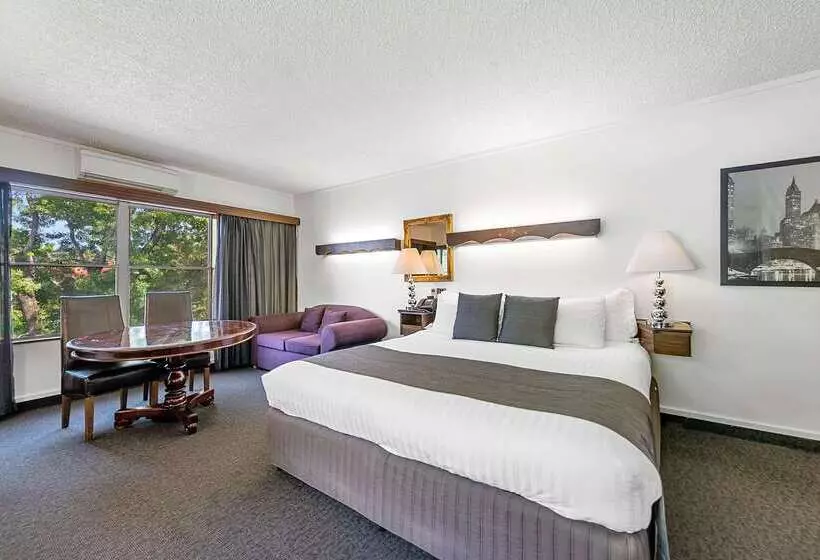 Quality Hotel Colonial Launceston