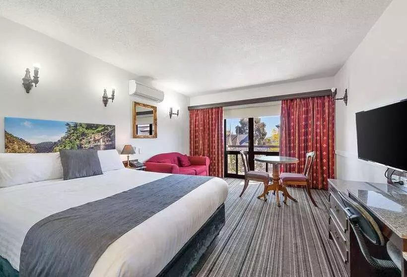 Quality Hotel Colonial Launceston