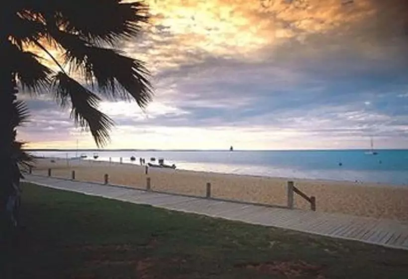 호텔 Rac Monkey Mia Dolphin Resort