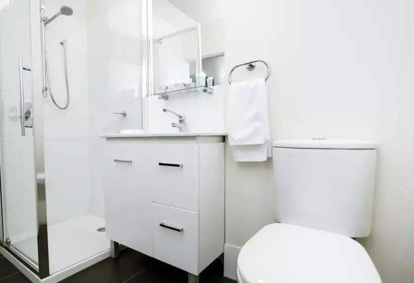 Отель Shoreline