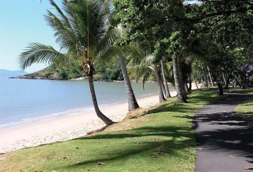 On The Beach Apartments