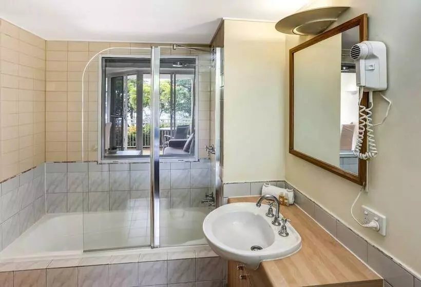 On The Beach Apartments