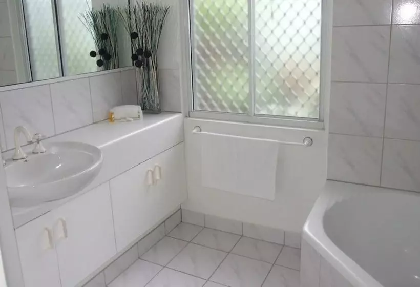 On The Beach Apartments