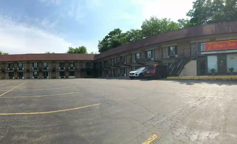 Hotel 7 Days Inn Niagara Falls