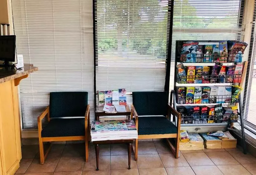 Hotel 7 Days Inn Niagara Falls