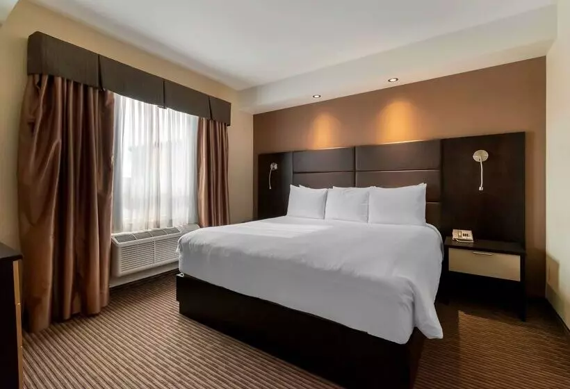 酒店 Best Western Cold Lake Inn