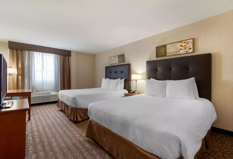 酒店 Best Western Cold Lake Inn