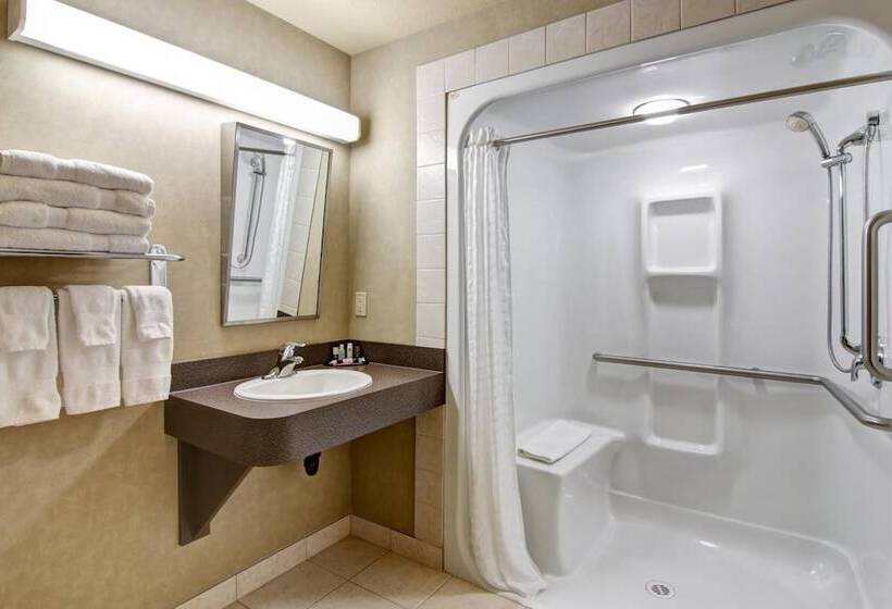 Rimbey Ridge Hotel & Suites