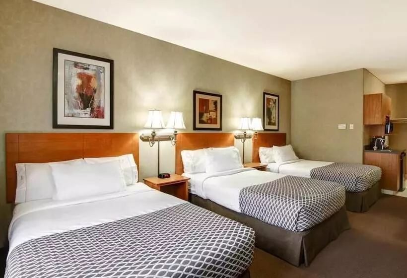 Rimbey Ridge Hotel & Suites