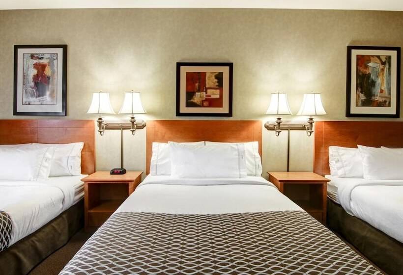 Rimbey Ridge Hotel & Suites