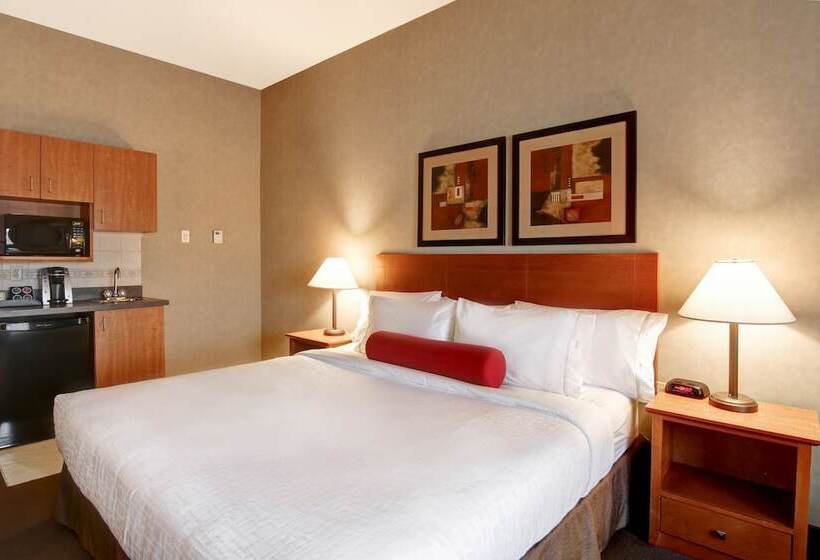 Rimbey Ridge Hotel & Suites