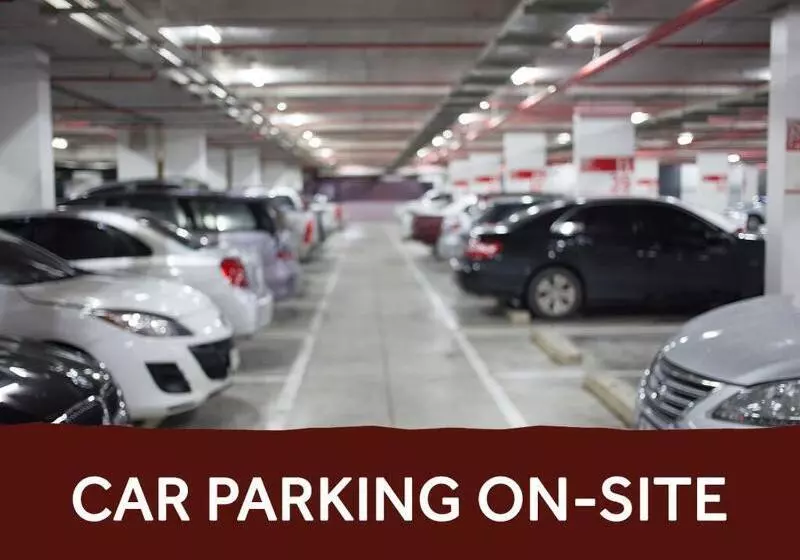 Clayton Hotel, Leeds