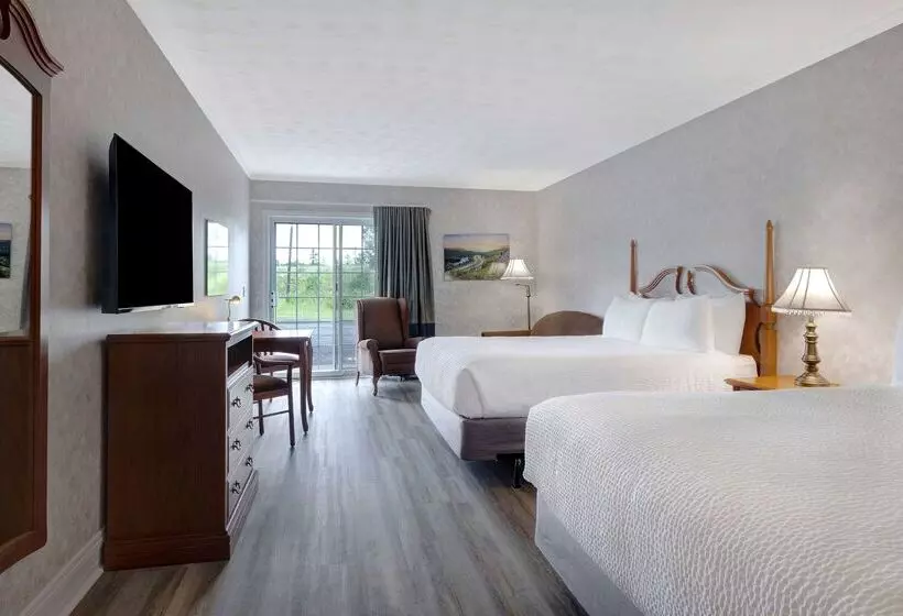 בית מלון כפרי Days Inn By Wyndham Edmundston
