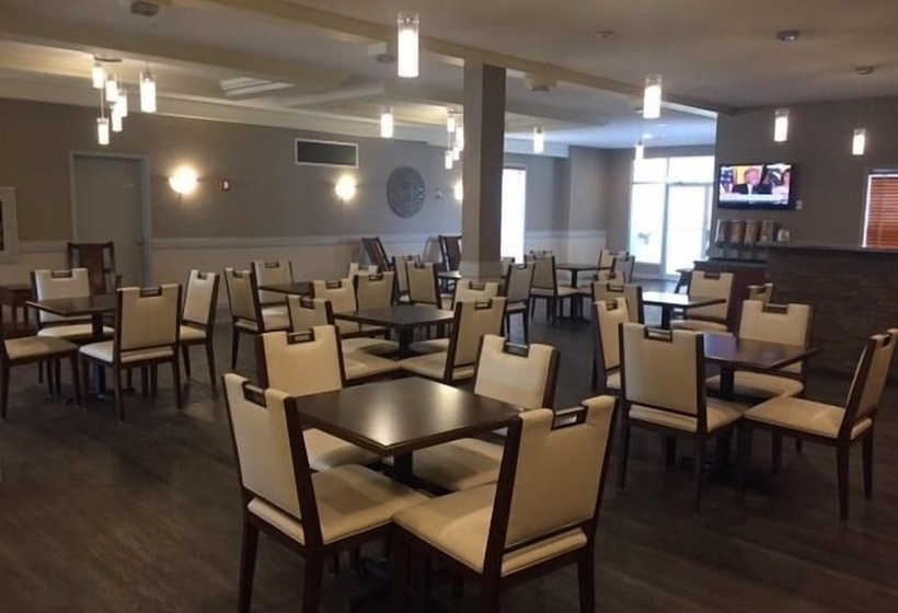 Szálloda Days Inn & Suites By Wyndham Brooks