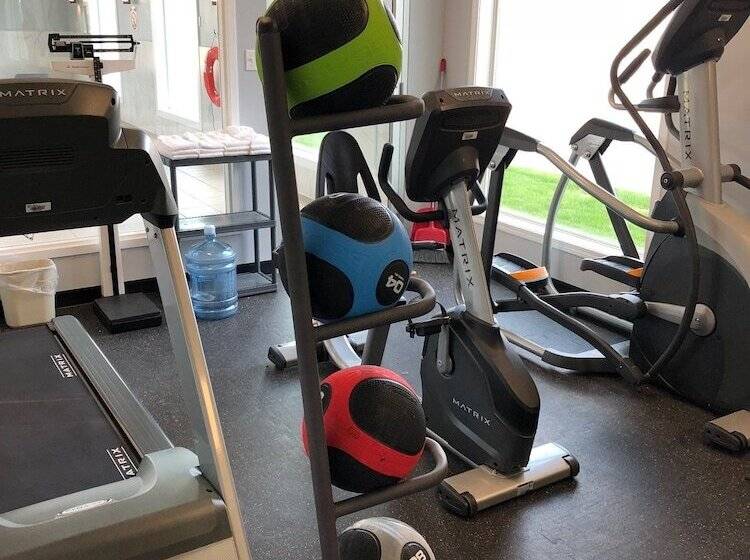 Szálloda Days Inn & Suites By Wyndham Brooks