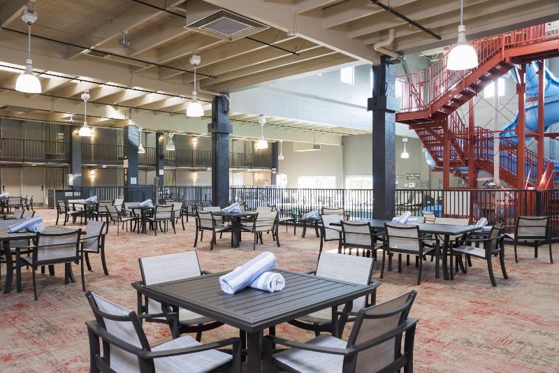 Sonesta Hotel Grand Rapids Airport