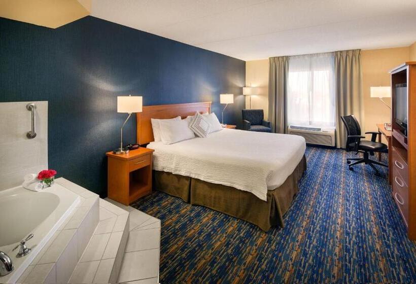 Hotel Fairfield Inn & Suites By Marriott Toronto Brampton