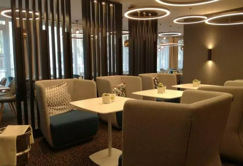 ホテル Holiday Inn   Salzburg City, An Ihg