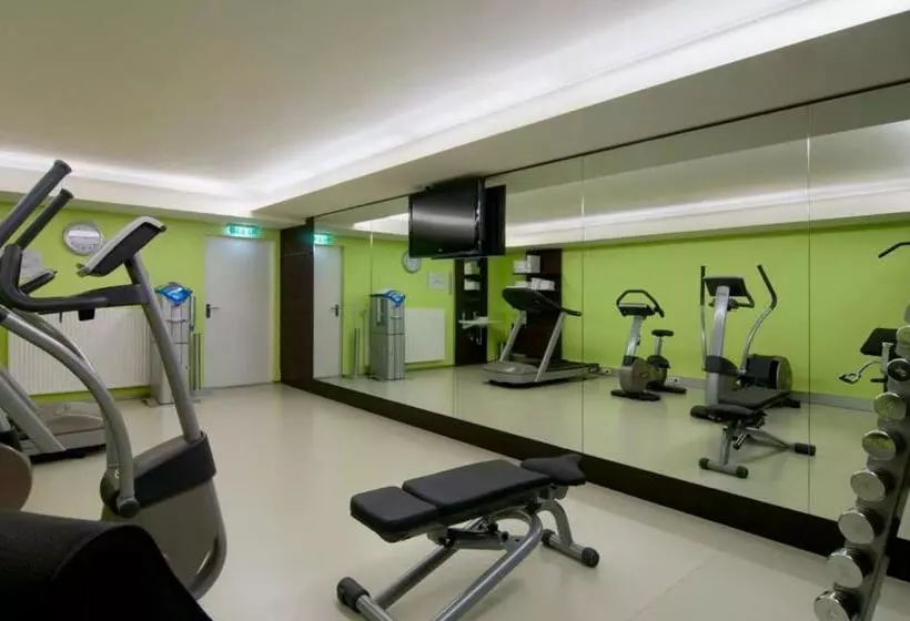 ホテル Holiday Inn   Salzburg City, An Ihg
