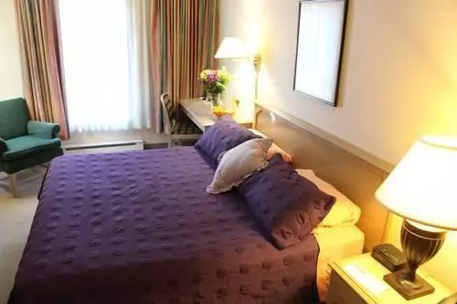 Отель Howard Johnson Inn Rigaud