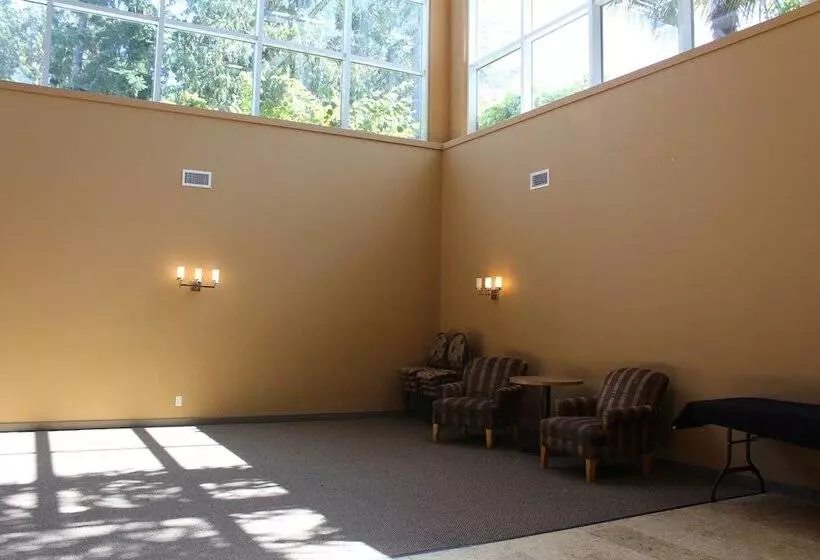 호텔 Pacific Shores Resort & Spa