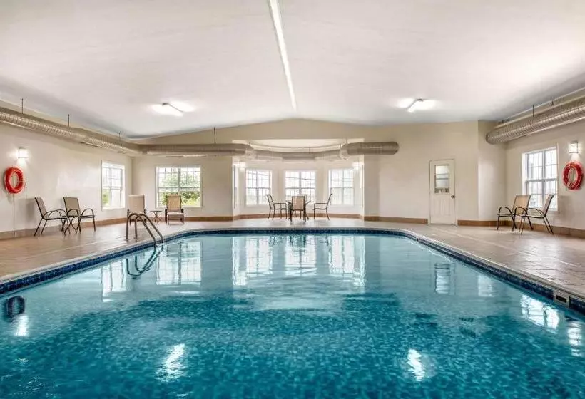 ホテル Quality Inn & Suites