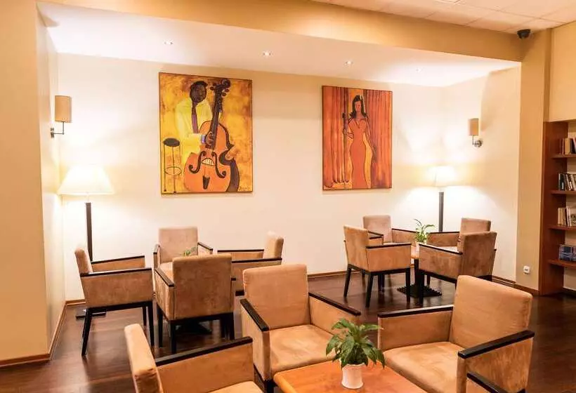 Qubus Hotel Głogów