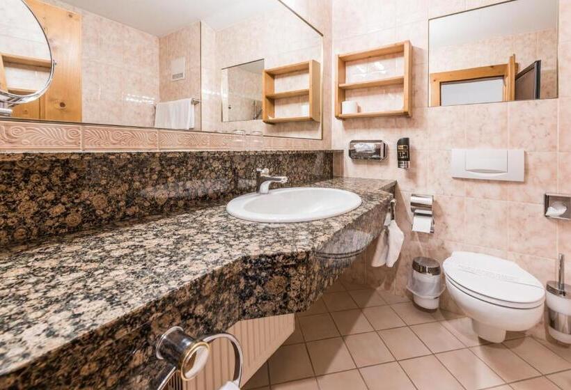 בית מלון כפרי Vaya Achensee