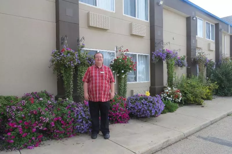 호텔 Rocky Inn Express