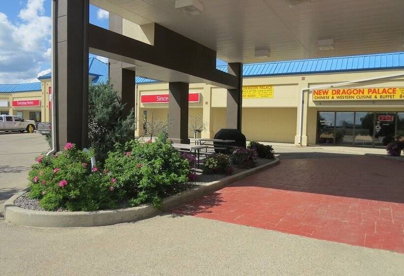 ホテル Rocky Inn Express