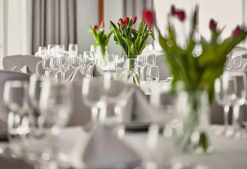 Hotel Sheraton Poznan