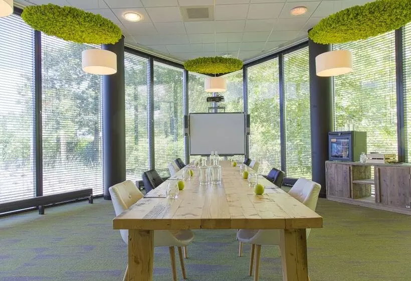 Strandhotel Westduin